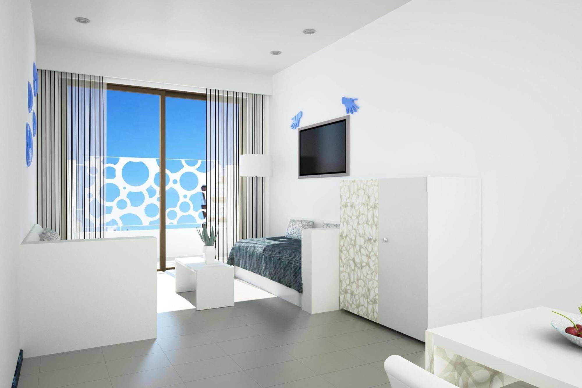 Hoposa Daina Apartamentos Порт де Пойенса Екстериор снимка